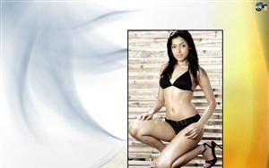 Femina Miss India 2004